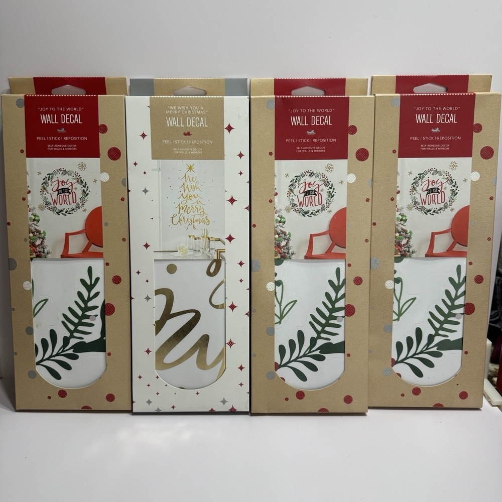 Lot 4 Holiday Lane We Wish You a Merry Christmas Peel Stick Gold Wall Wreath